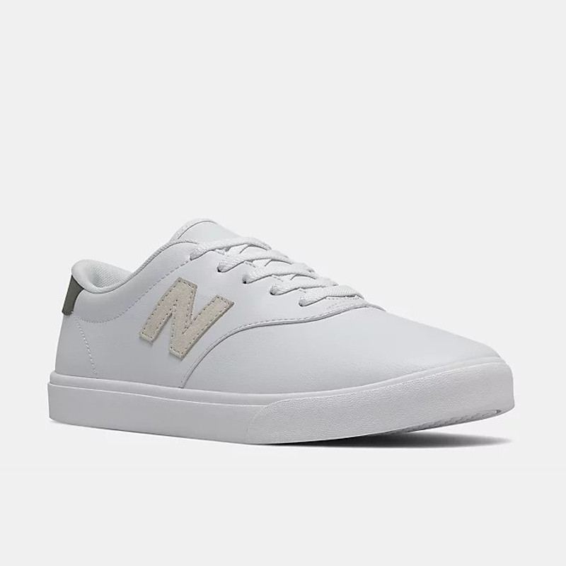 SEPATU SNEAKERS NEW BALANCE AM55