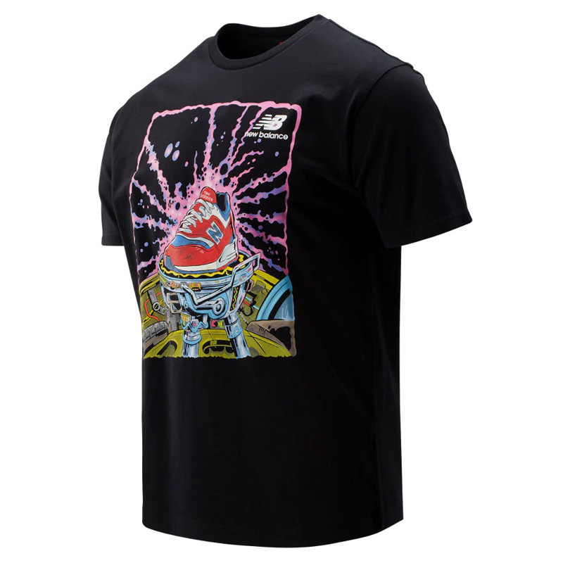 BAJU SNEAKERS NEW BALANCE Artist Pack Prime Tee