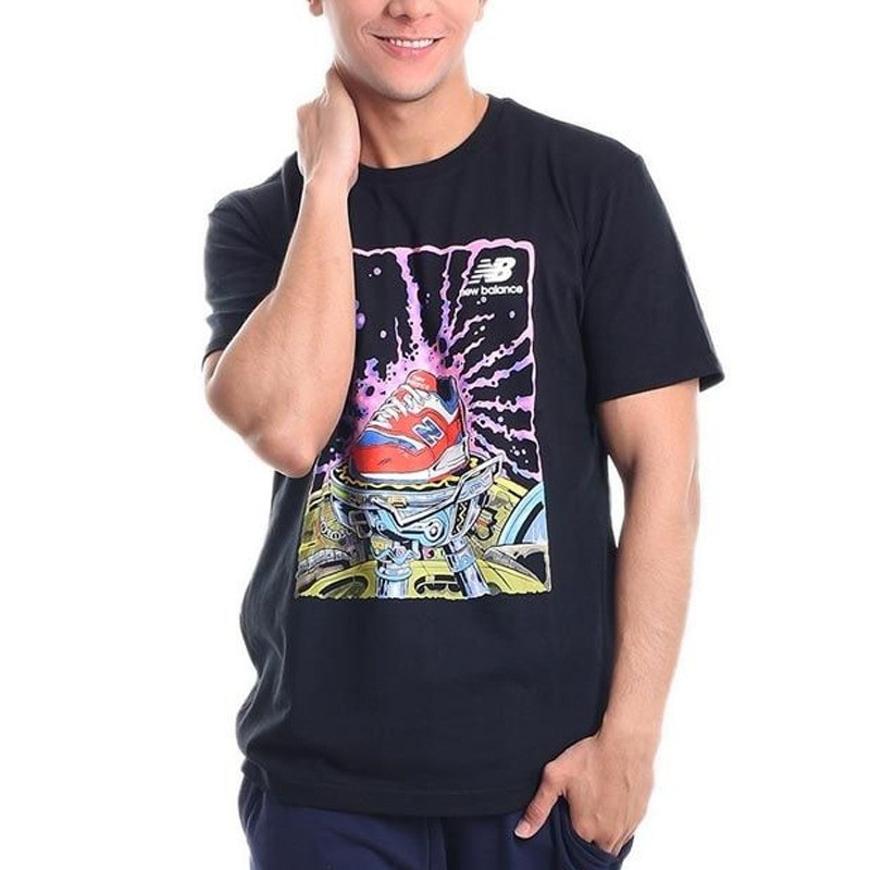 BAJU SNEAKERS NEW BALANCE Artist Pack Prime Tee