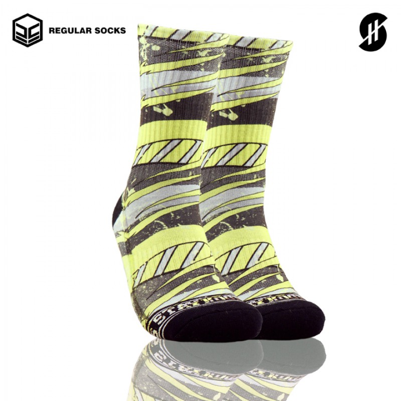KAOS KAKI BASKET STAY HOOPS Analogous Socks
