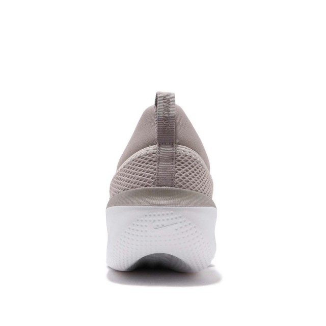 SEPATU SNEAKERS NIKE Acmi