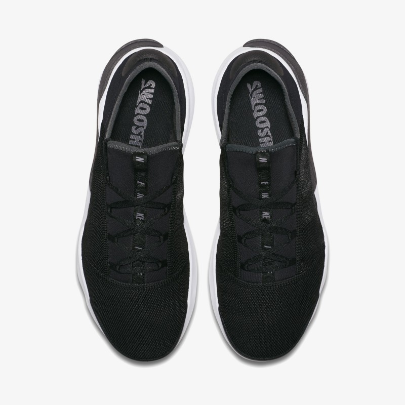 SEPATU LARI NIKE Shift One