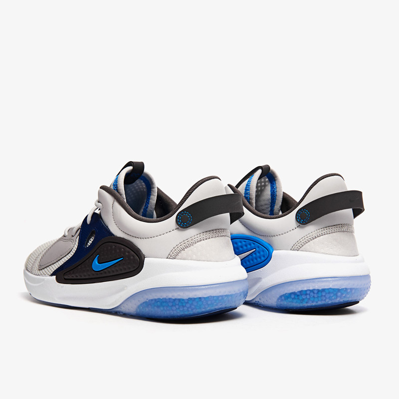 SEPATU LARI NIKE Joyride CC