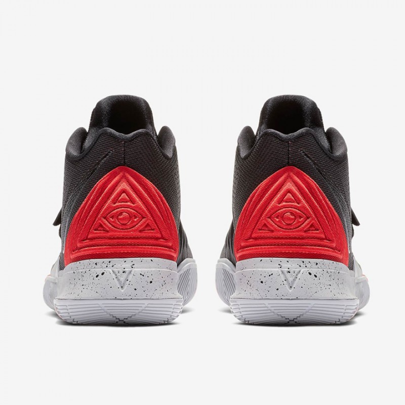 SEPATU BASKET NIKE Kyrie 5