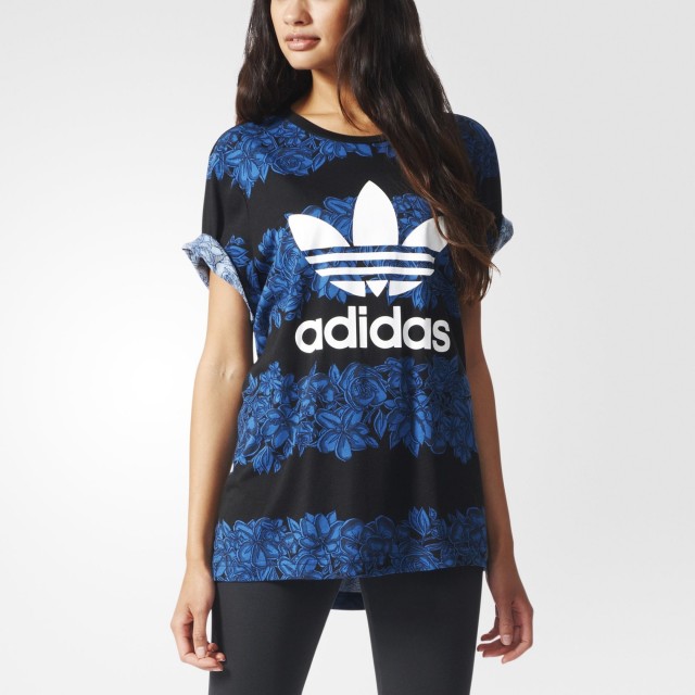 BAJU SNEAKERS ADIDAS Printed Tee