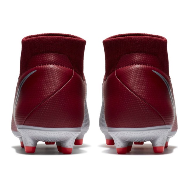 SEPATU FOOTBALL NIKE Phantom Vision Academy DF MG