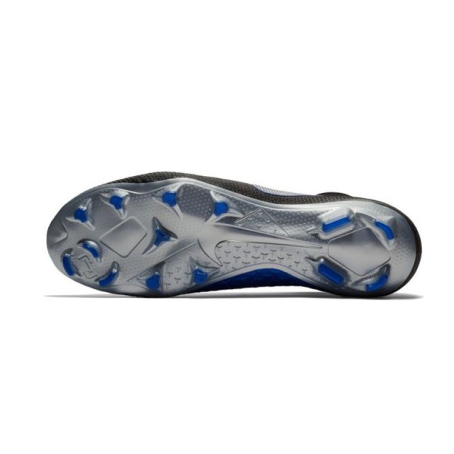 SEPATU FOOTBALL NIKE Phantom Vision Elite DF FG