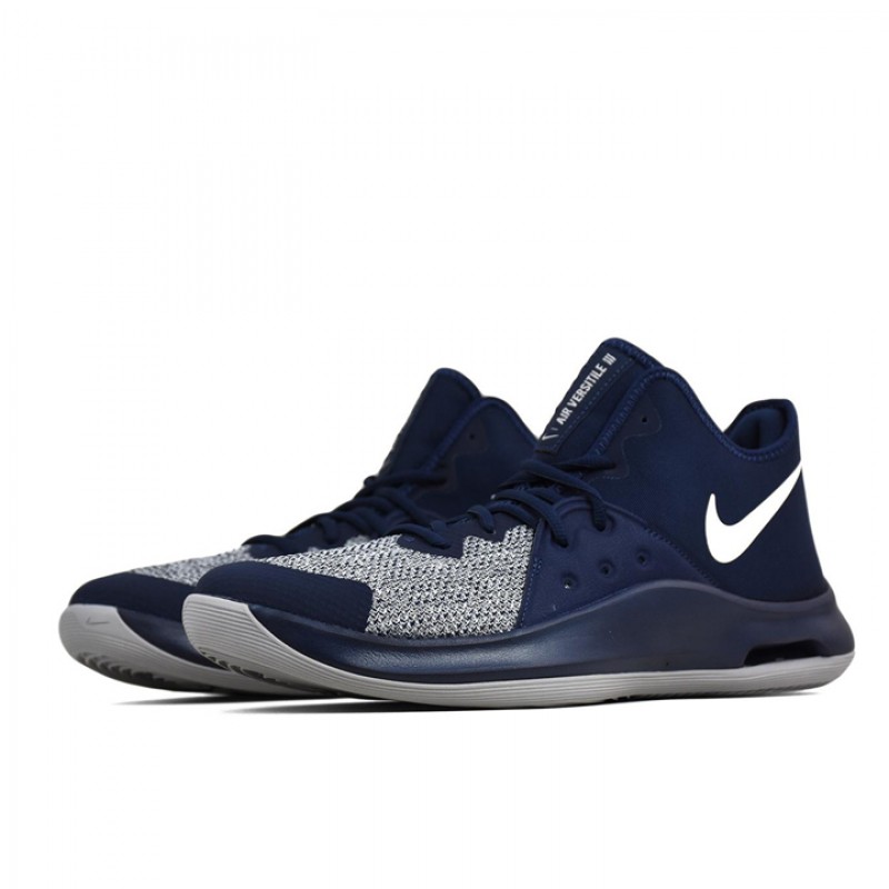 SEPATU BASKET NIKE Air Versitile 3