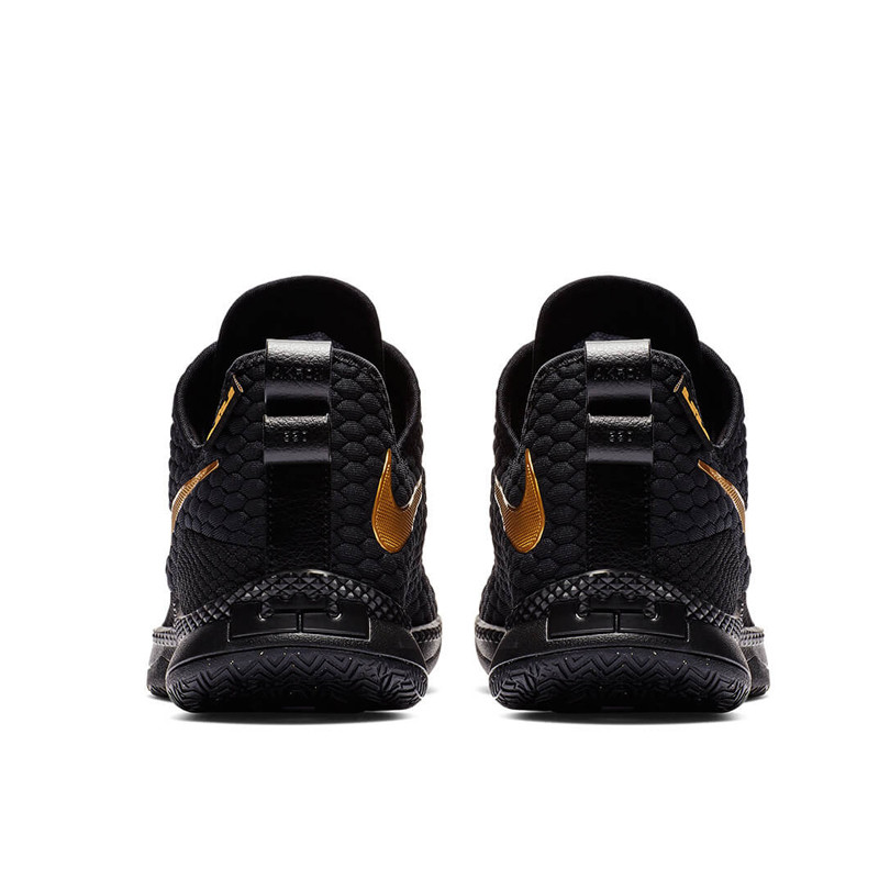 SEPATU BASKET NIKE Lebron Witness 3