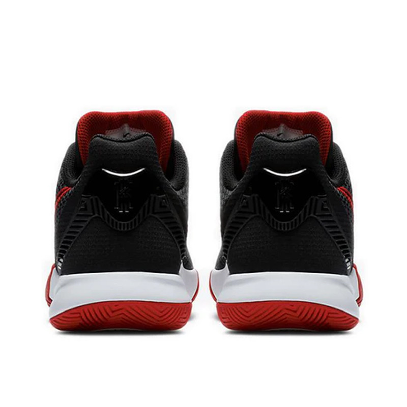 SEPATU BASKET NIKE Kyrie Flytrap 2 'Bred'