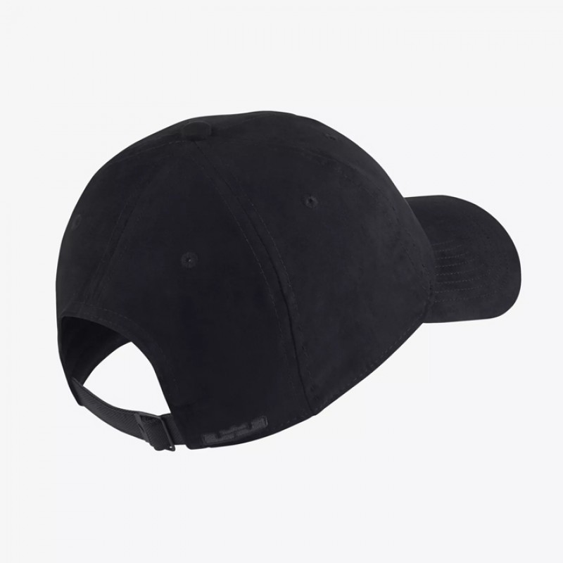 AKSESORIS BASKET NIKE Lebron Heritage 86 Hat