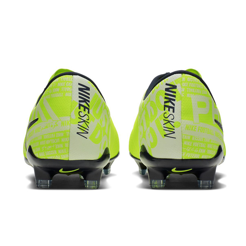 SEPATU FOOTBALL NIKE Phantom Venom Pro Fg
