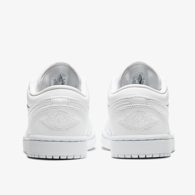 SEPATU BASKET AIR JORDAN Wmns AJ 1 Low