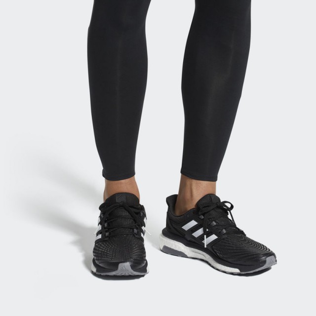 SEPATU LARI ADIDAS Energy Boost