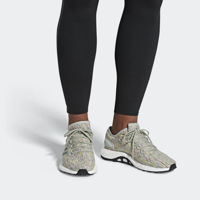 SEPATU LARI ADIDAS Pureboost