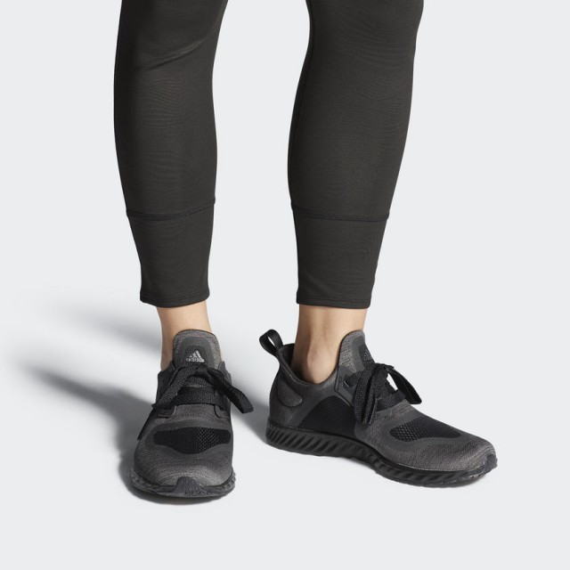SEPATU LARI ADIDAS Wmns Edge Lux Clima
