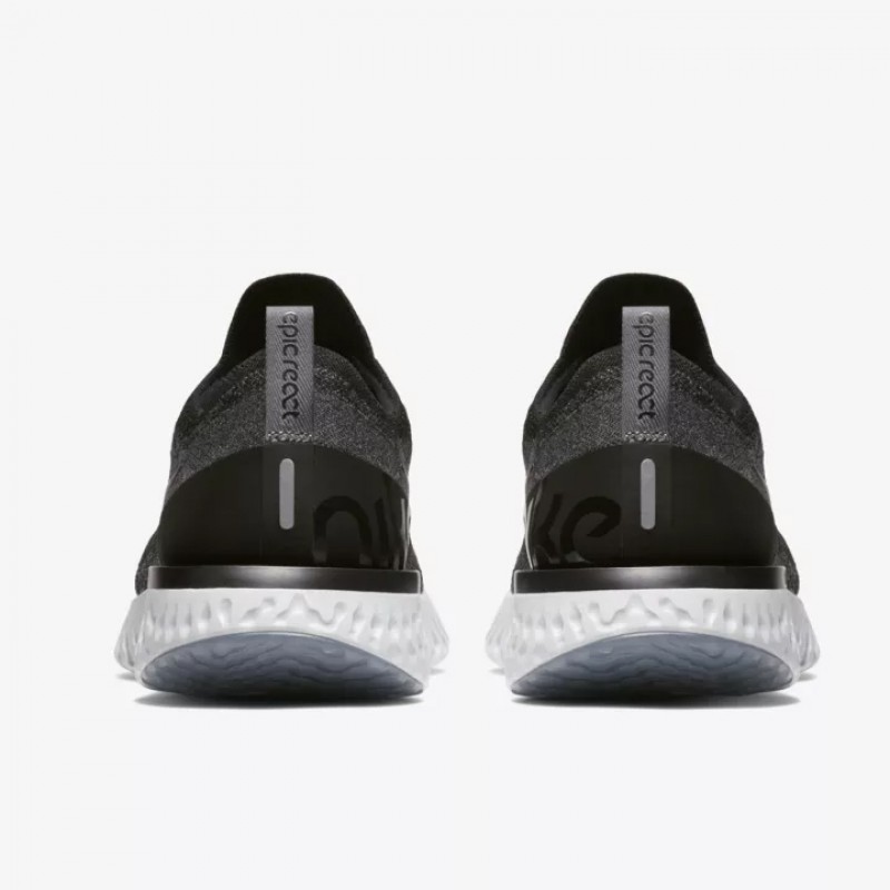 SEPATU LARI NIKE Epic React Flyknit