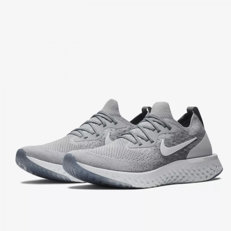 SEPATU LARI NIKE Epic React Flyknit