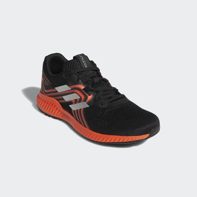 SEPATU LARI ADIDAS Aerobounce 2