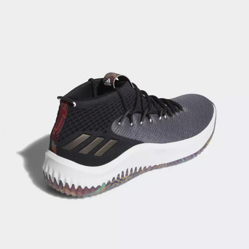 SEPATU BASKET ADIDAS Dame 4