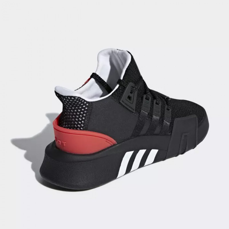 SEPATU SNEAKERS ADIDAS EQT Basketball ADV