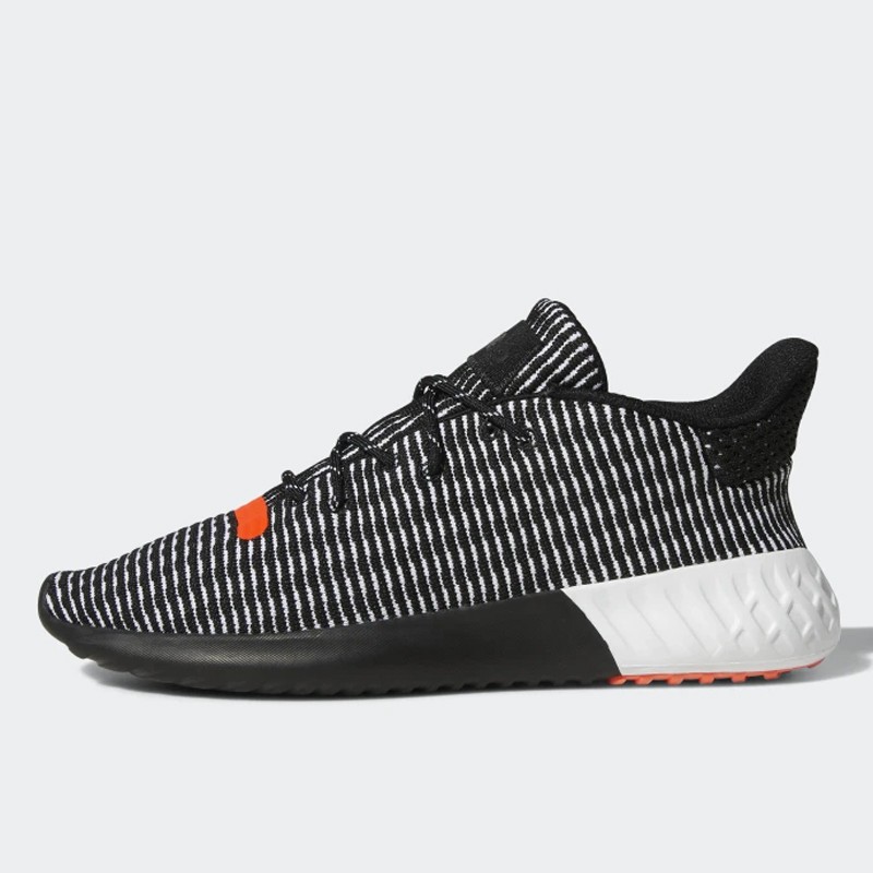 SEPATU SNEAKERS ADIDAS Tubular Dusk