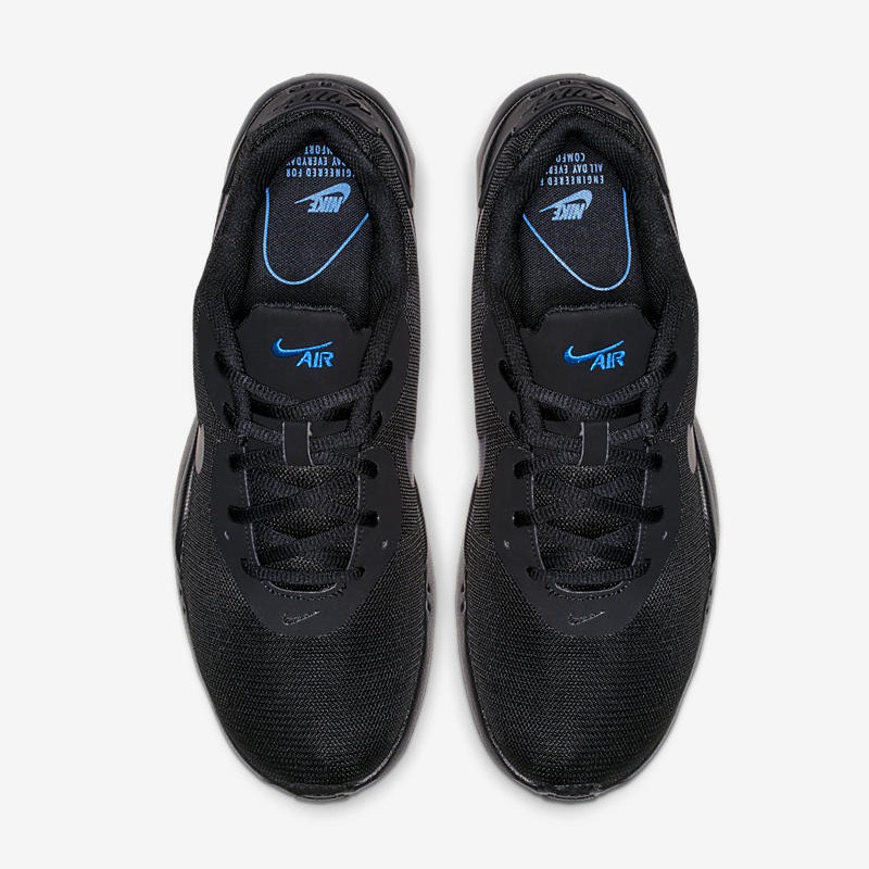 SEPATU SNEAKERS NIKE Air Max Oketo