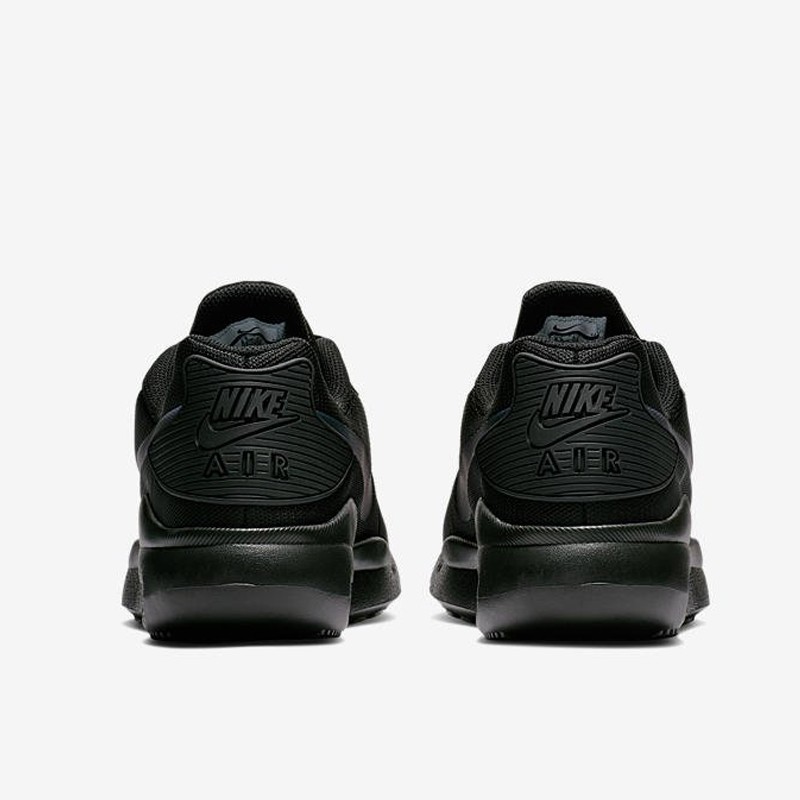 SEPATU SNEAKERS NIKE Air Max Oketo