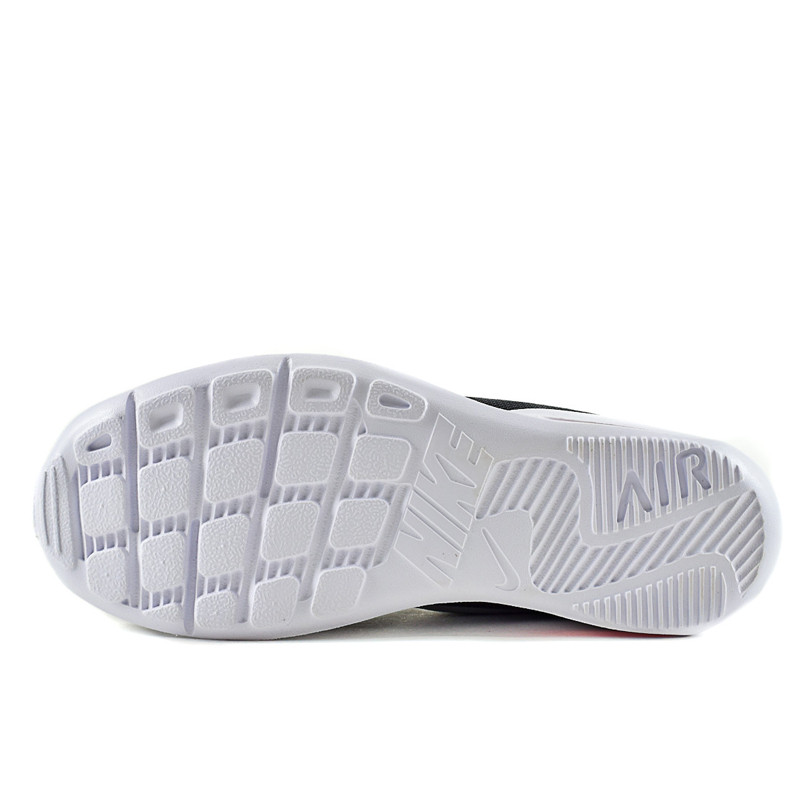 SEPATU SNEAKERS NIKE Air Max Oketo