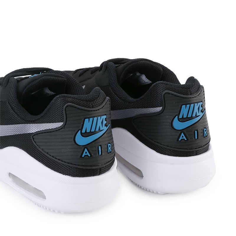 SEPATU SNEAKERS NIKE Air Max Oketo