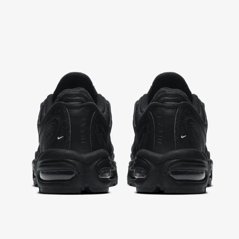 SEPATU SNEAKERS NIKE Air Max Tailwind 4