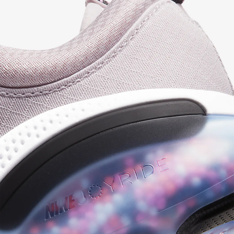 SEPATU LARI NIKE Wmns Joyride Run Flyknit