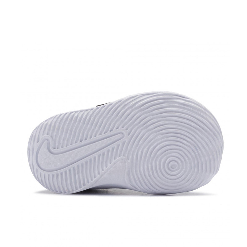 SEPATU BASKET NIKE Team Hustle D 9 TD