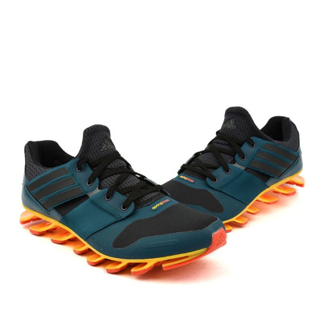 SEPATU LARI ADIDAS Springblade