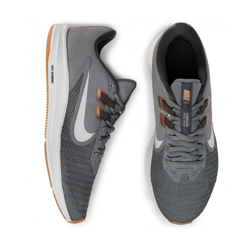 SEPATU LARI NIKE Downshifter 9
