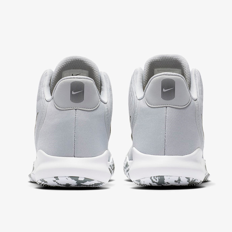 SEPATU BASKET NIKE Precision 3