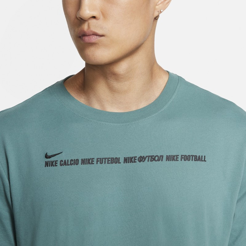 BAJU FOOTBALL NIKE F.C. Wildcard Tee