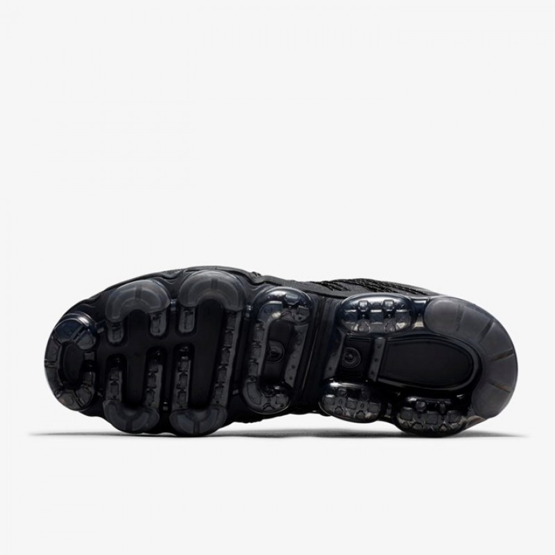SEPATU LARI NIKE Air Vapormax Run Utility