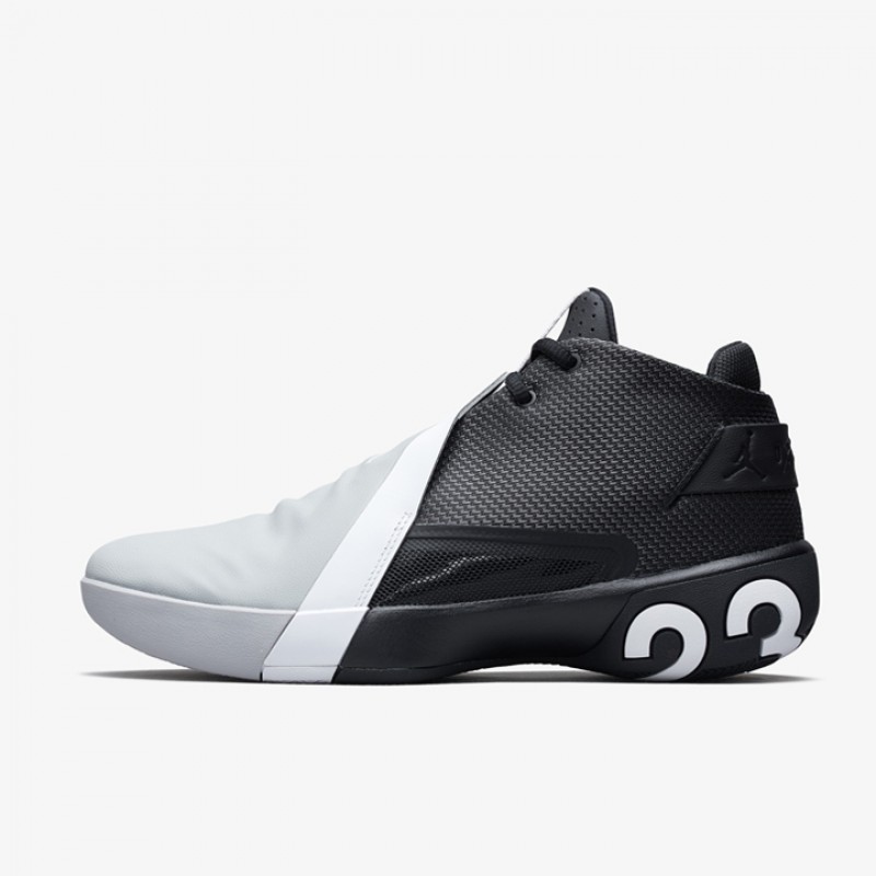 Sepatu Basket Air Jordan Black