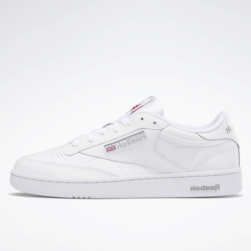 SEPATU SNEAKERS REEBOK Club C 85