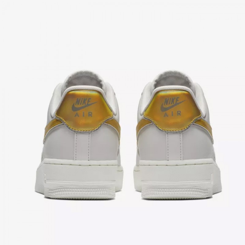 SEPATU SNEAKERS NIKE Wmns Air Force 1 '07 Metallic