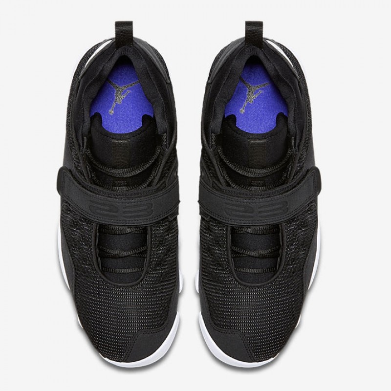 SEPATU BASKET AIR JORDAN Black Cat