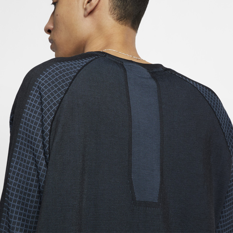 Sportswear Tech Pack Long Sleeve Tee foto 3