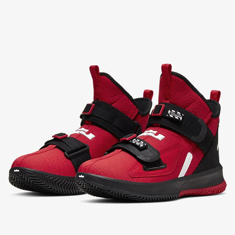 SEPATU BASKET NIKE Lebron Soldier 13 SFG EP