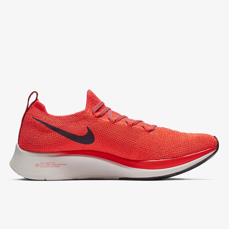 SEPATU LARI NIKE Zoom Fly Flyknit