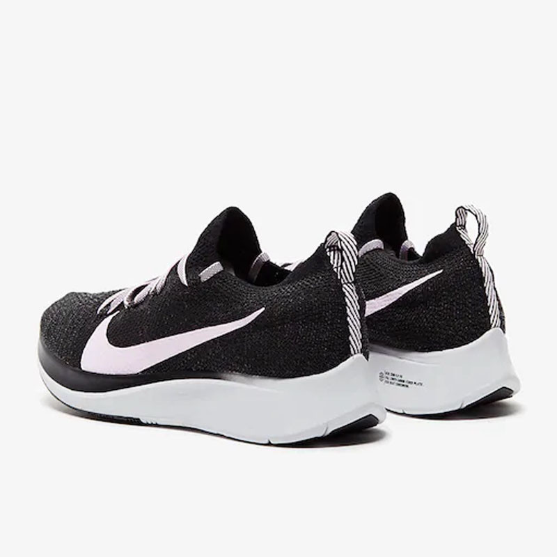 Wmns Zoom Fly Flyknit foto 3