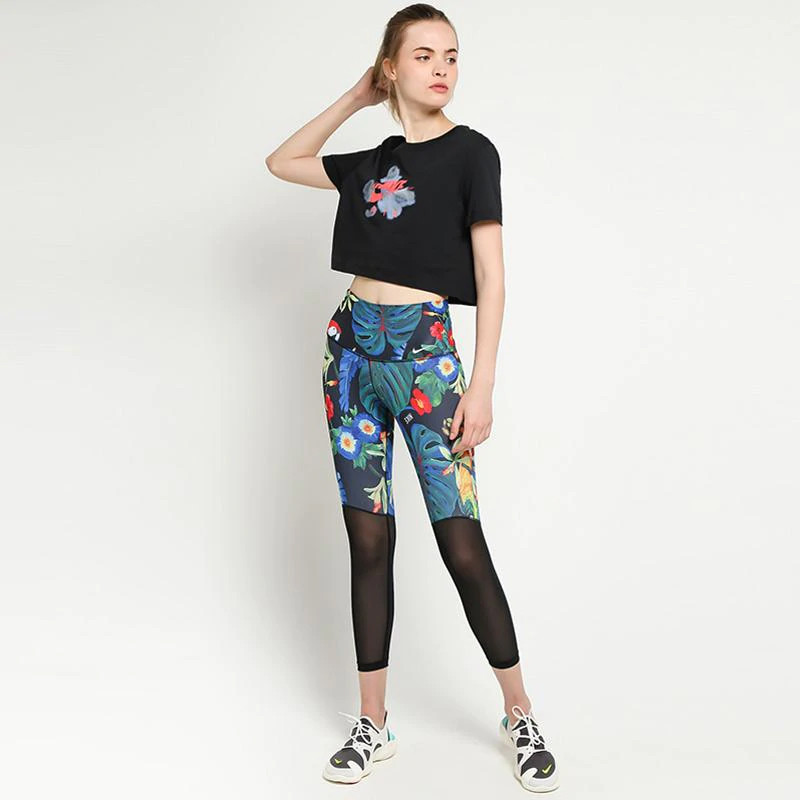 BAJU TRAINING NIKE Wmns Sportswear Tee Crop Air