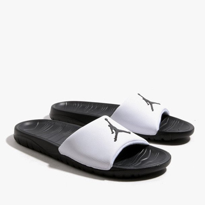 SANDAL SNEAKERS AIR JORDAN Break Slide Flip Flops