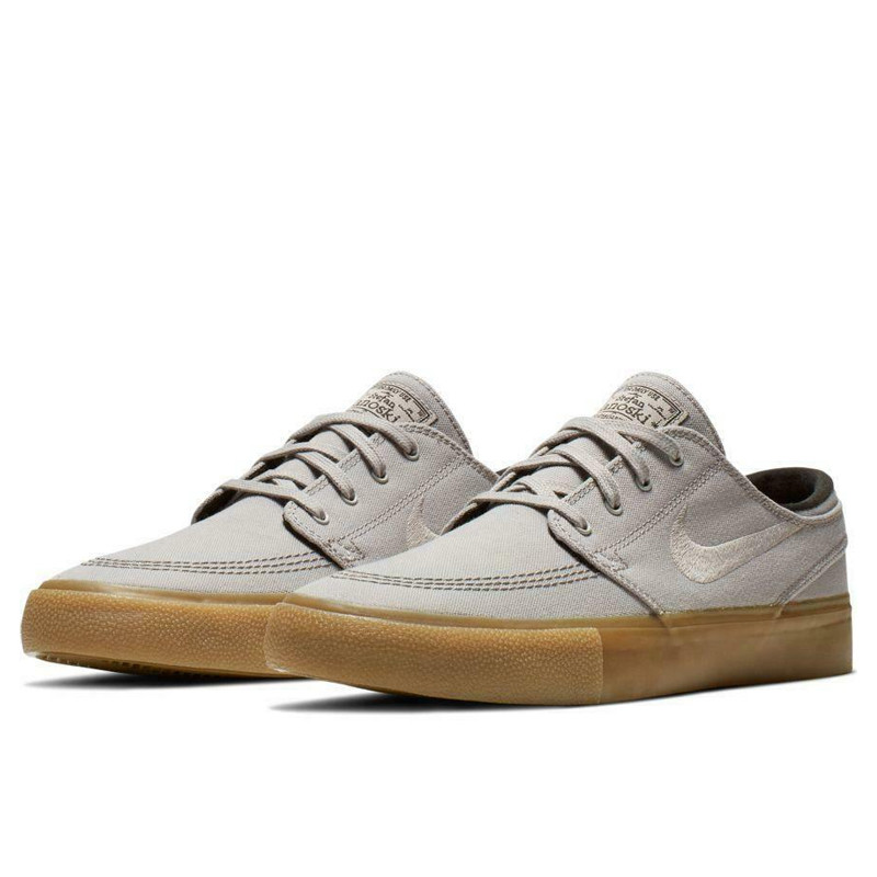 SEPATU SNEAKERS NIKE SB Zoom Janoski Canvas Remastered