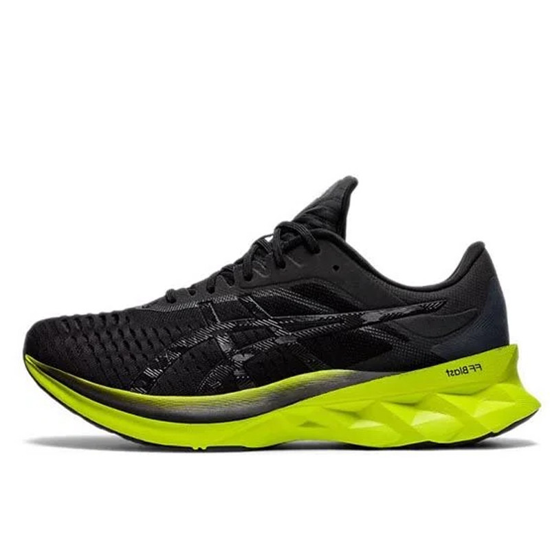 SEPATU LARI ASICS NOVABLAST